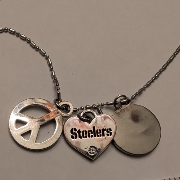 5/$25 Distressed Steelers Necklace - Picture 4 of 6
